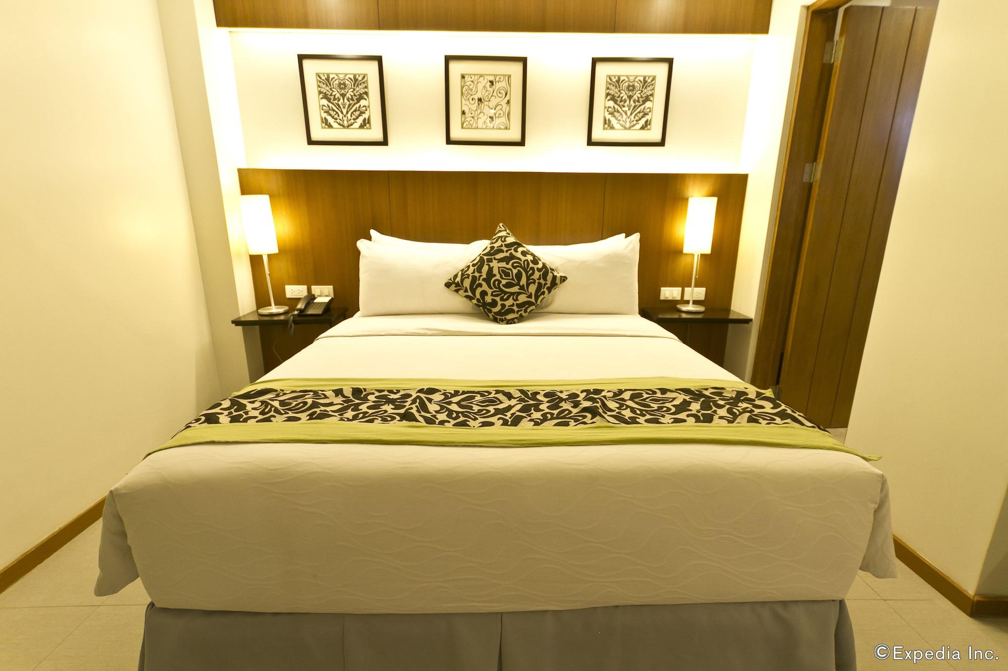 St Mark Hotel Cebu Esterno foto
