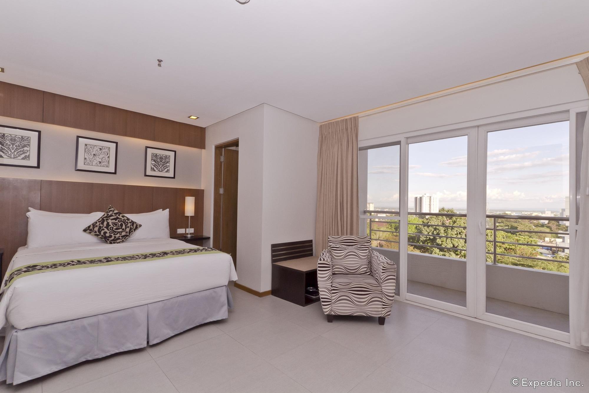 St Mark Hotel Cebu Esterno foto