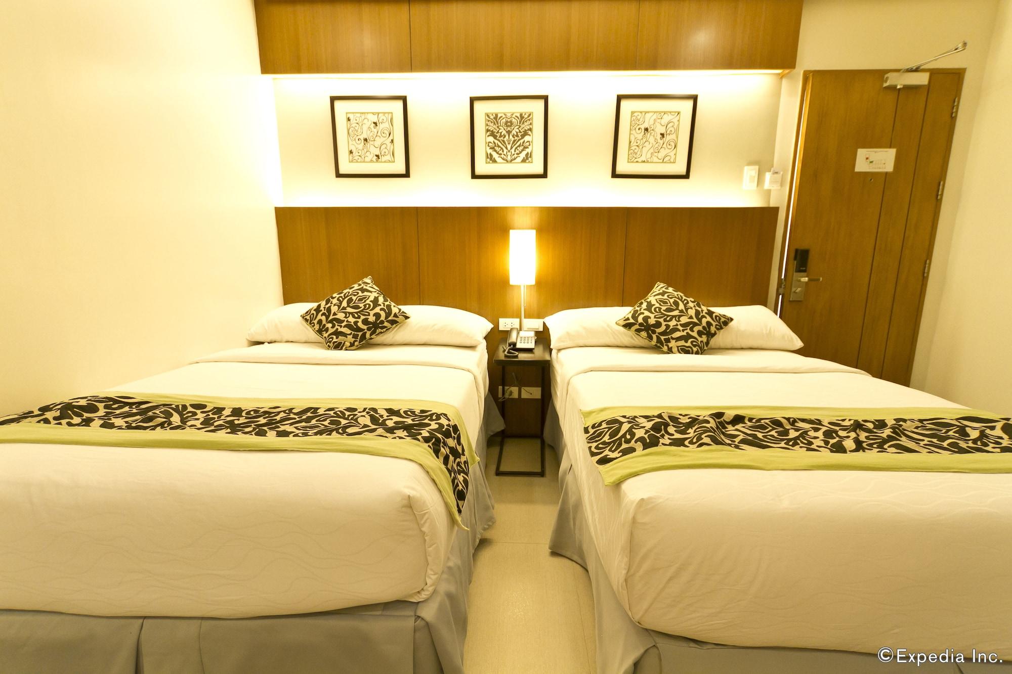 St Mark Hotel Cebu Esterno foto