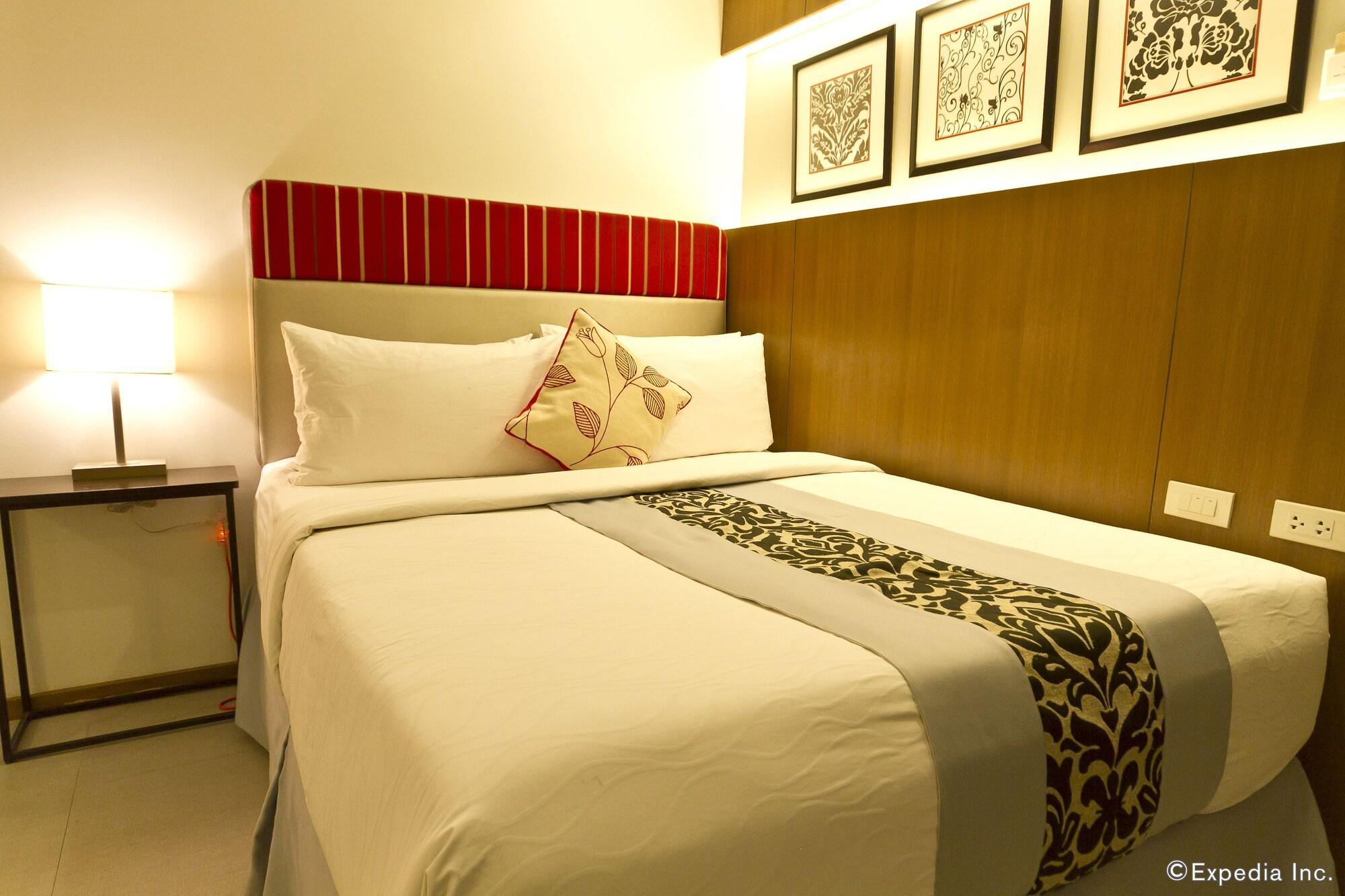 St Mark Hotel Cebu Esterno foto