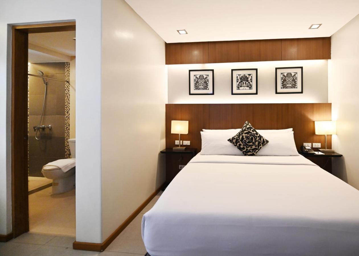 St Mark Hotel Cebu Esterno foto