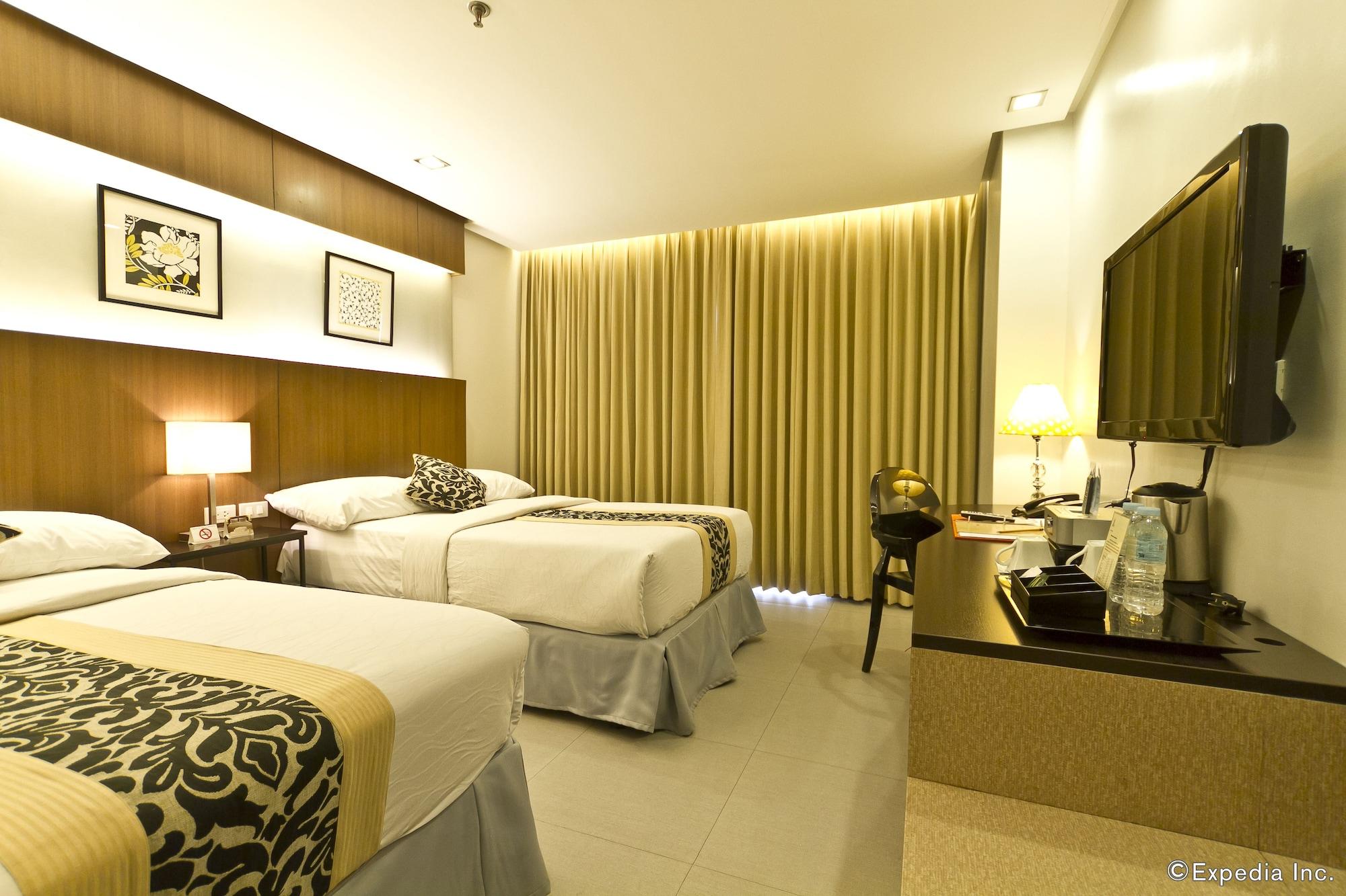 St Mark Hotel Cebu Esterno foto